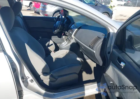 2011 Nissan Sentra 2.0S from USA, damaged, VIN 3N1AB6AP0BL719948